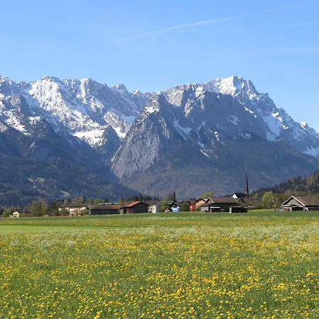 Zur Alten Schmiede Apartament