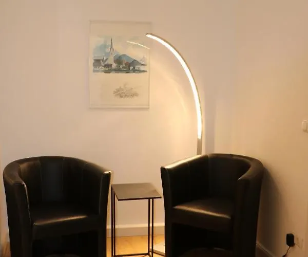 Zur Alten Schmiede Apartment *
